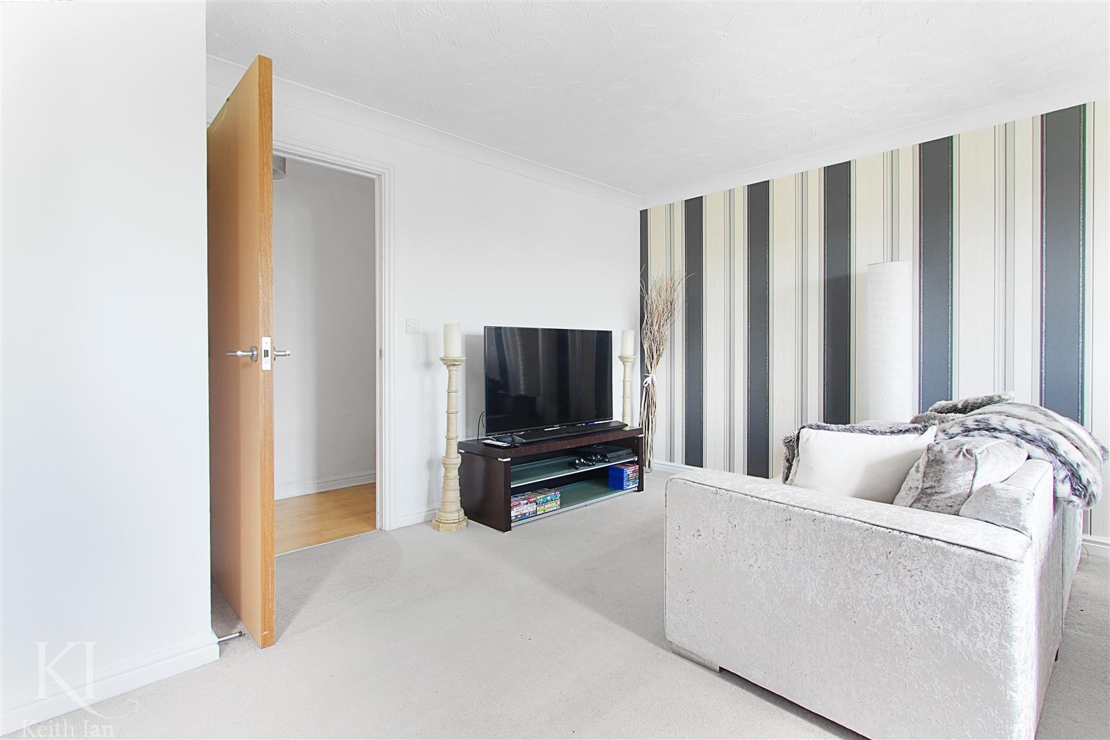 The Granary, Stanstead Abbotts Keith Ian